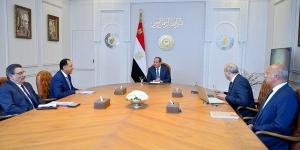 3 قرارات جمهورية مهمة بشأن البنك المركزي والرقابة الإدارية وتكليفات حاسمة من السيسي لـ وزير الطيران