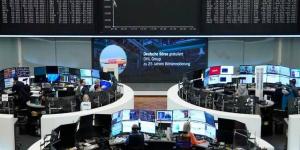 استقرار الأسهم الأوروبية بدعم إشارات الاحتياطي الفيدرالي قبيل تقرير الوظائف