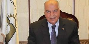 الزناتي: 5 آلاف جنيه دعما لكل معلم بالمعاش يرغب في أداء العمرة أو الحج من خلال النقابة