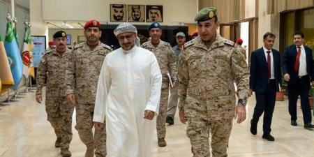 قائد القوات المشتركة يبحث تطورات المشهد اليمني وتعزيز الجاهزية