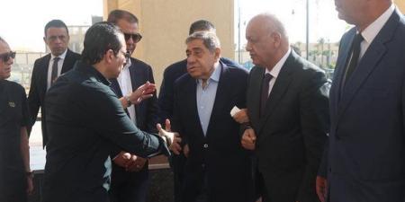 من عزل النائب العام إلى تشييع الجثمان، حكاية عبد المجيد محمود والزند في مواجهة الإخوان