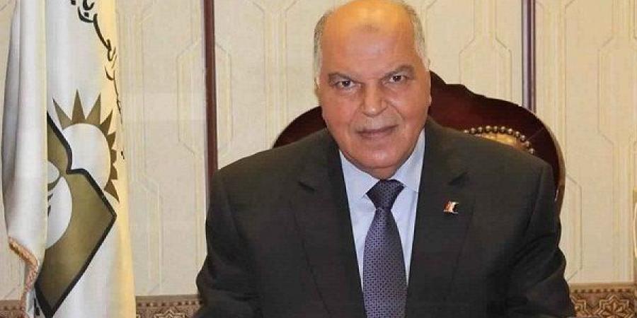 الزناتي: 5 آلاف جنيه دعما لكل معلم بالمعاش يرغب في أداء العمرة أو الحج من خلال النقابة