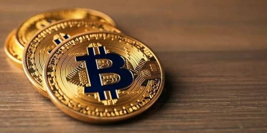 بيتكوين يتراجع دون 80 ألف دولار تحت وطأة رهانات الفائدة