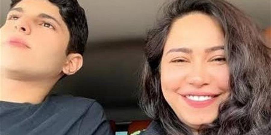 ناصر بجاتو لـ فيتو: شيرين عبد الوهاب تجهز لألبوم جديد وظهور نجلي عفوي