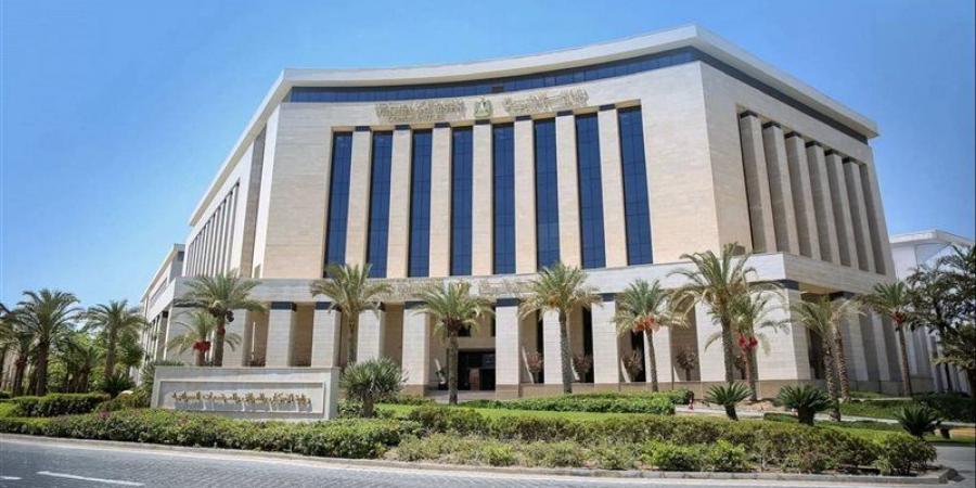 وزيرة الإسكان تصدر قرارات بإزالة مخالفات بناء بمدينة القاهرة الجديدة والساحل الشمالي الغربي