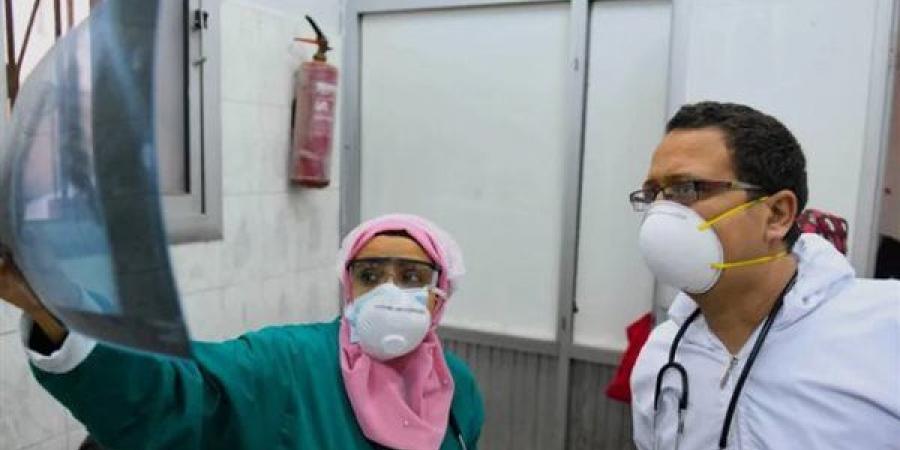 لانتشار دور السخونة والاحتقان والالتهاب، استشاري يحذر من الفيروس التنفسي الجديد ويضع روشتة لعلاجه