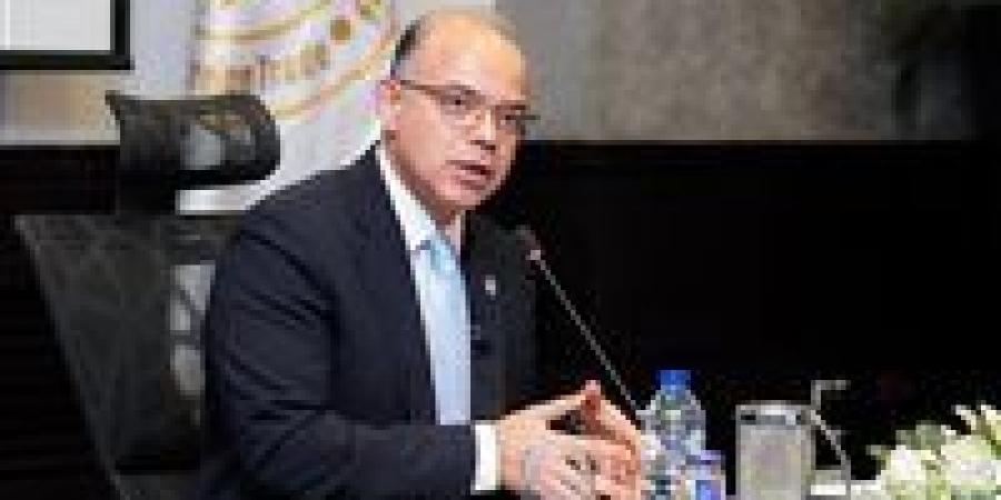 وزير الاستثمار يلتقي مراسلي 27 جهة إعلامية دولية وعربية لاستعراض السياسات الاستثمارية والتجارية