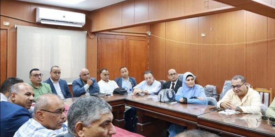بداية جديدة، وكيل تعليم الدقهلية يلتقي قيادات الإدارات الجدد ويضع خطة للانضباط